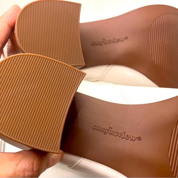 Women's White Ankle Boots with tan block 2" heel size 9 groovy cottage fairy - Picture 8 of 9